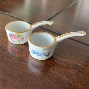 Antique Porcelain Souvenir Saucepan Pot Lasserre Restaurant Paris France 2.5"